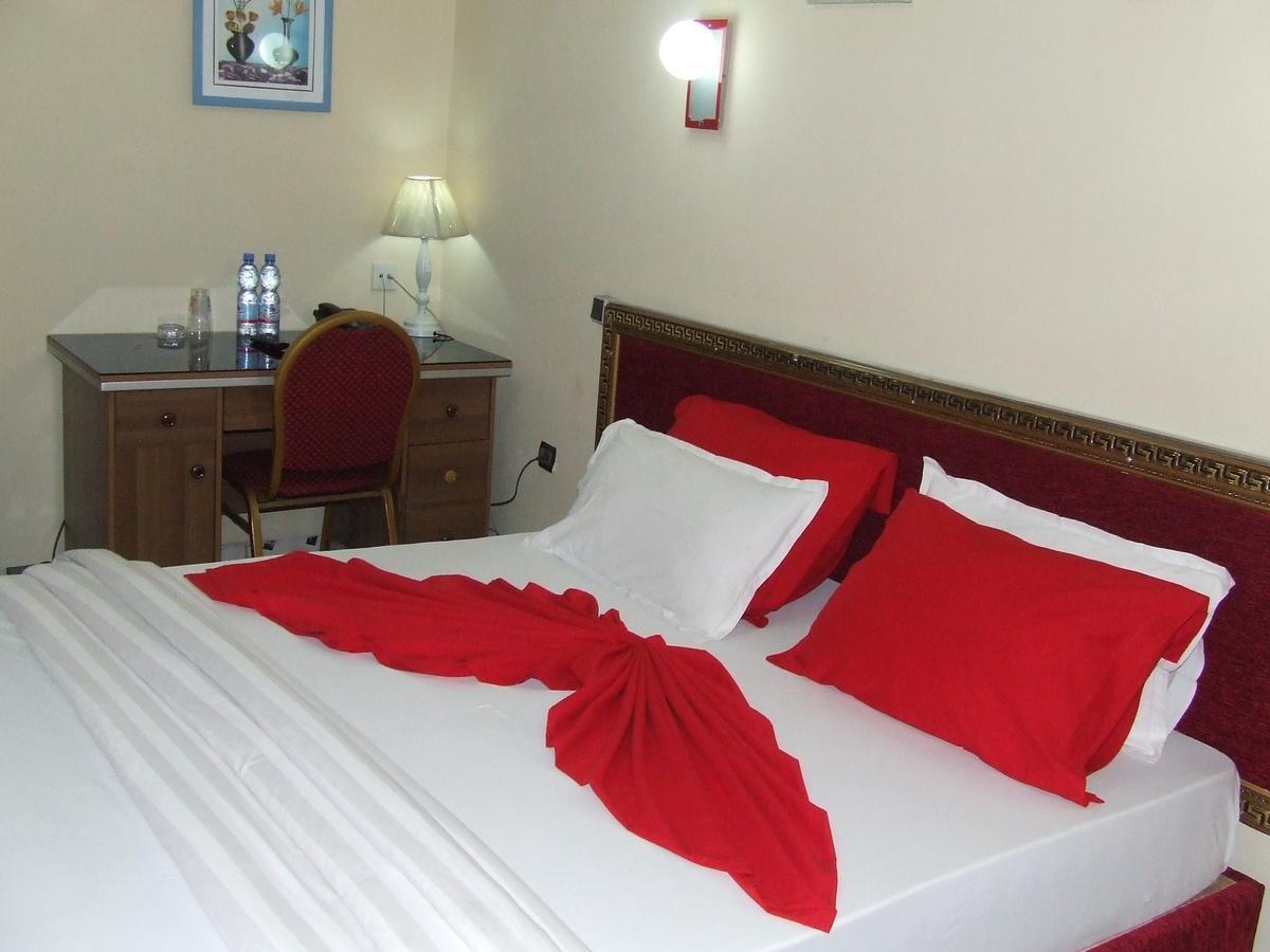 Hotel Relax Kinshasa Exterior foto
